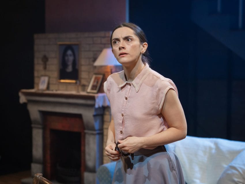 Rachael Rooney (c) Ikin Yum