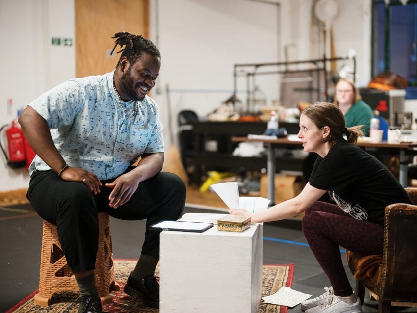 Tendai Humphrey Sitima and Lucy Farrett (c) Alex Brenner