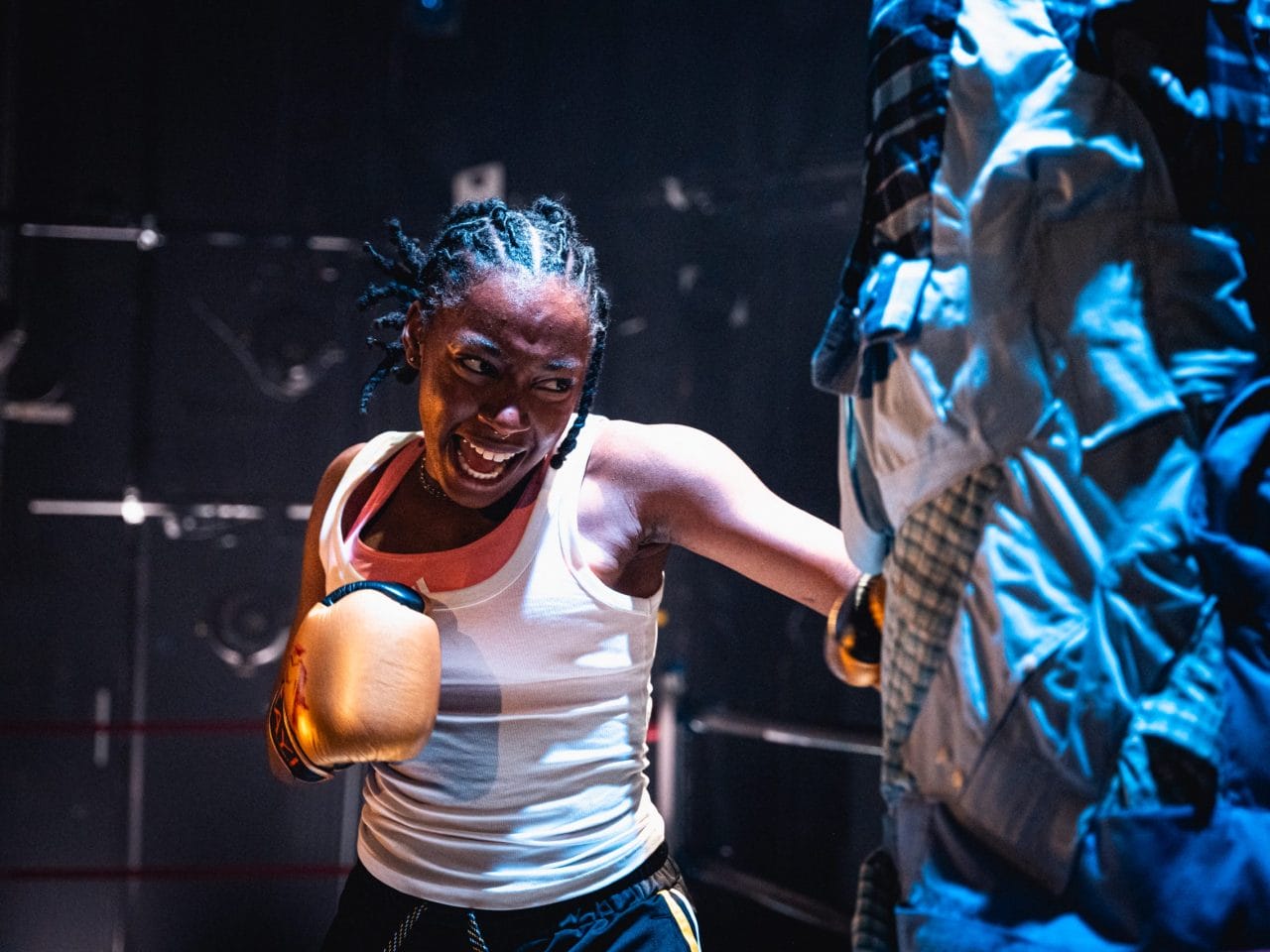 (c) Ross Kernahan, DMLK Video