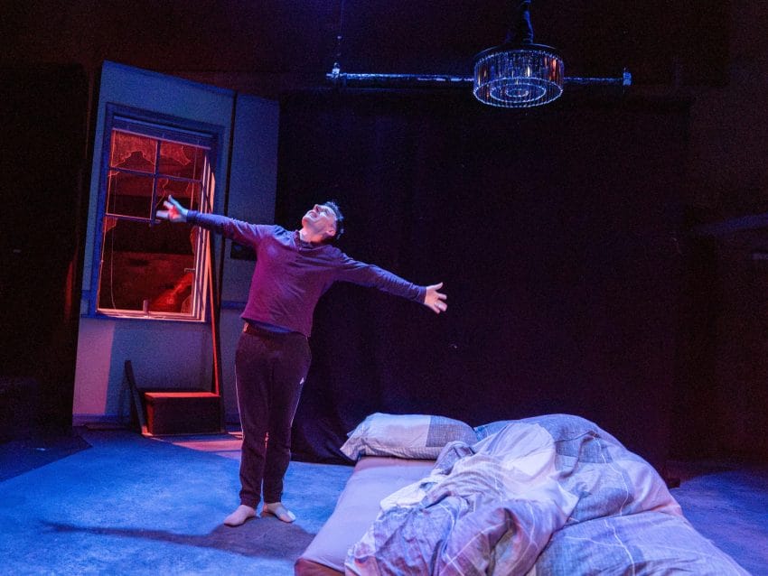 Ian Bonar in Three Mates (c) Tristram Kenton