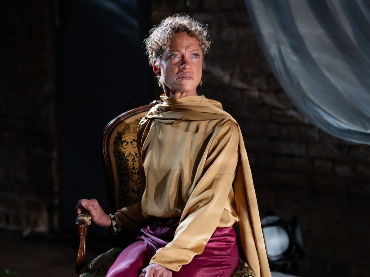 Indra Ové (c) Ikin Yum