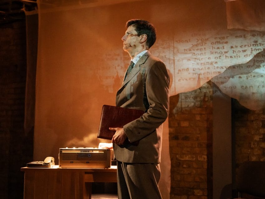 Richard Lynson (c) Ikin Yum