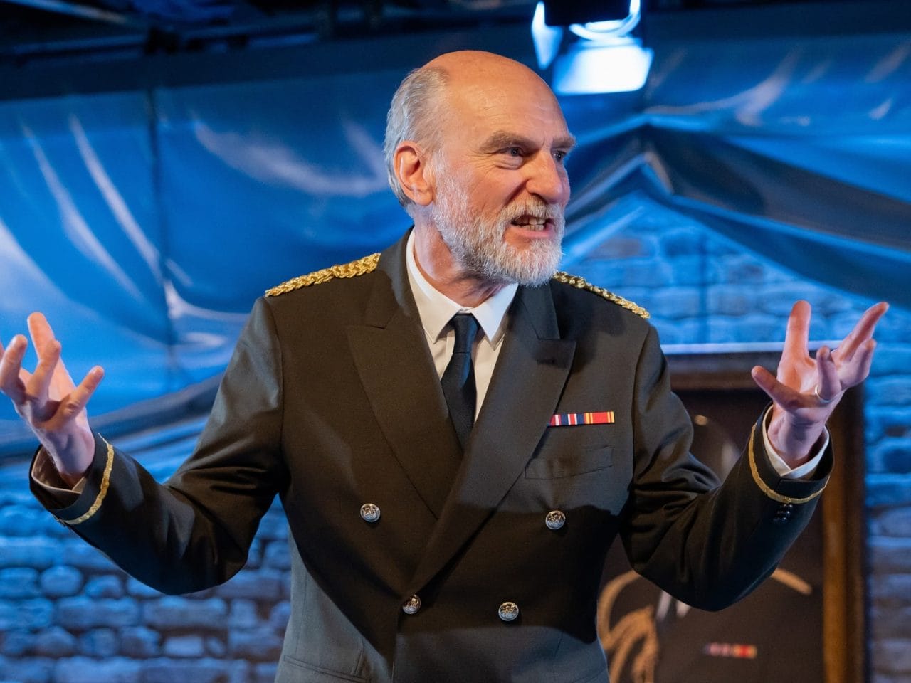 Simon Kunz (c) Ikin Yum