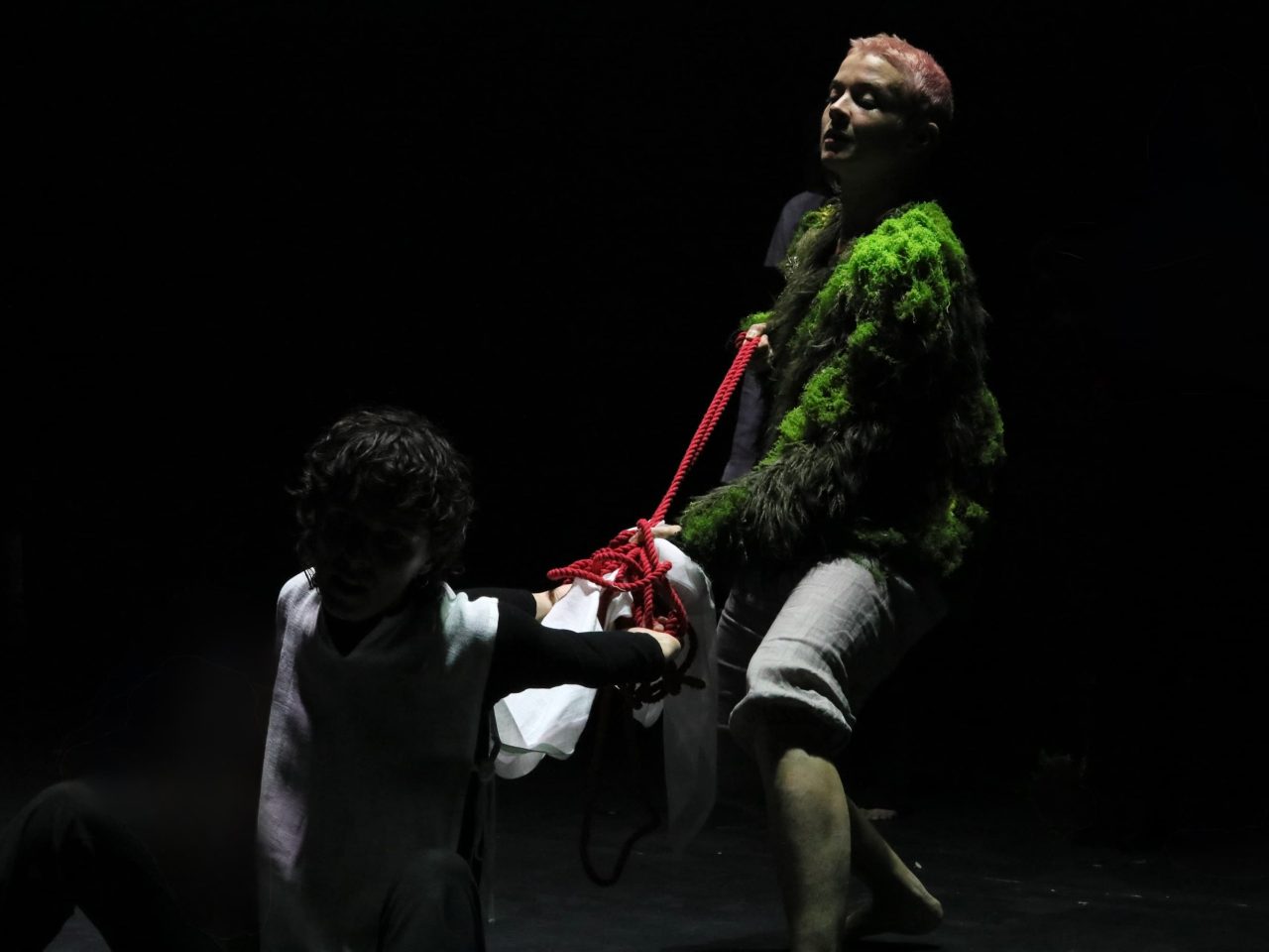 (c) Claire Shovelton